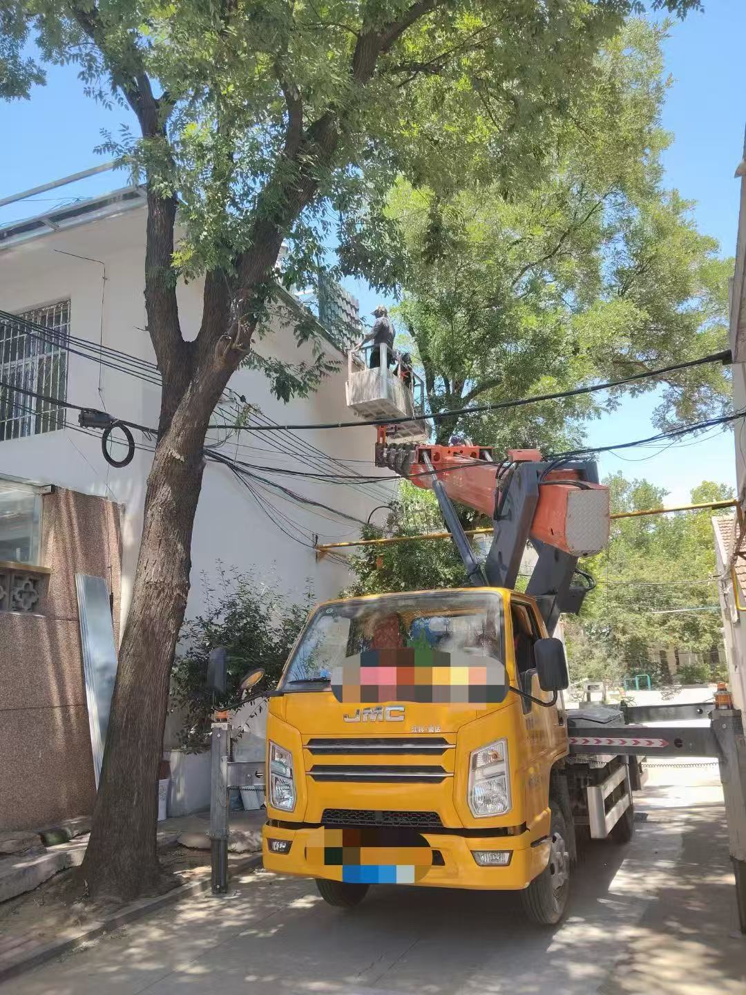 天全县高空作业车能吊装重物吗？最大承载多少公斤？